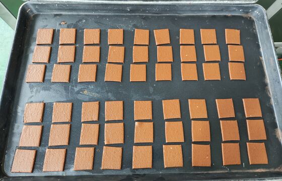 سعر جيد خط إنتاج بسكويت Papa Machine P308 - 3 صفوف إنتاج في خط واحد الانترنت